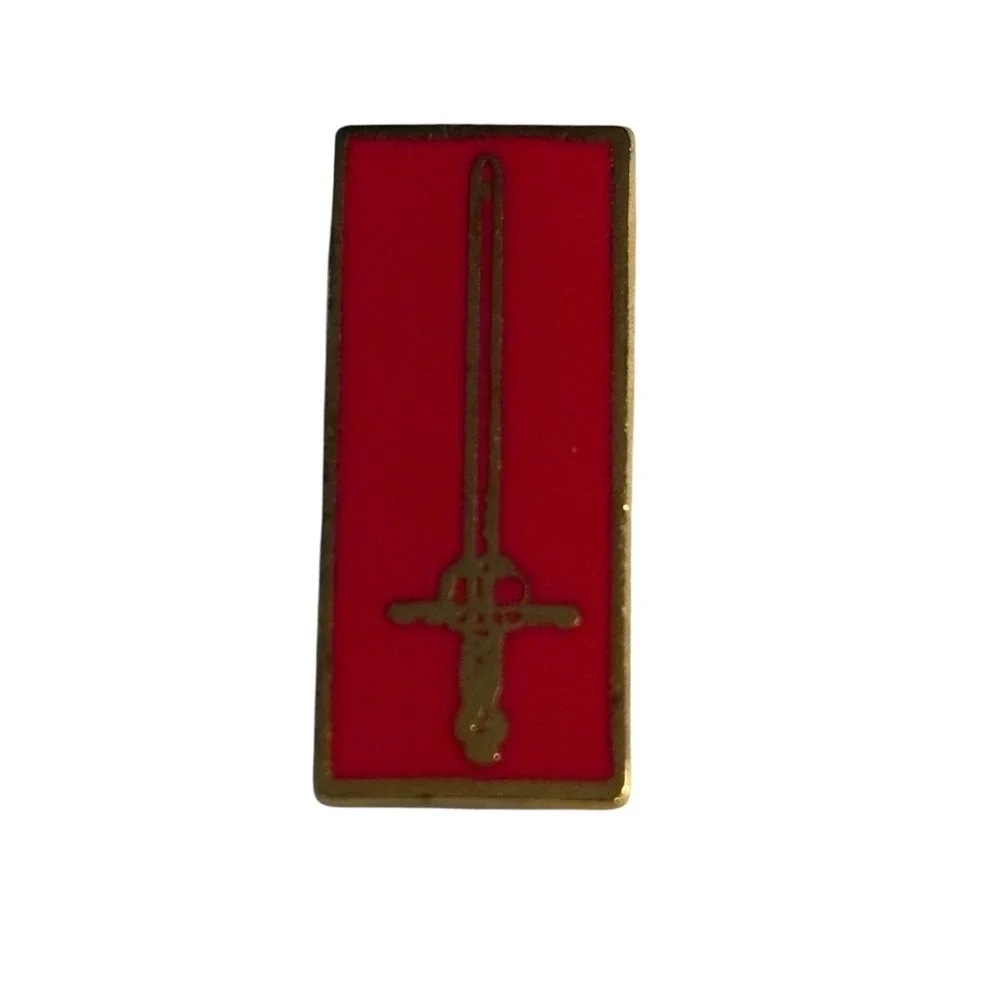 Coronation Sword Lapel Hat Pin Pinback‎ Tie Tack Red Rectangle Vintage Enamel